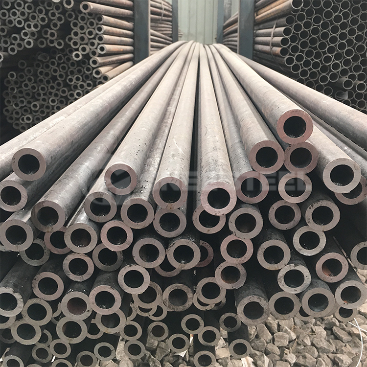 DIN 17175 Seamless Carbon Steel Pipe