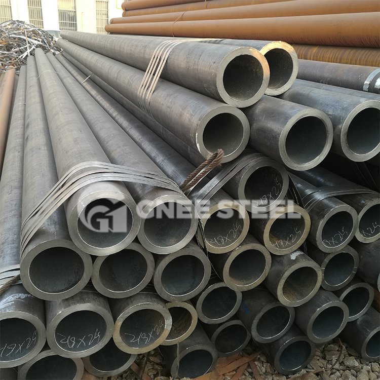 12Cr1Mov Alloy Steel Pipe