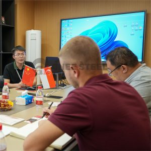 Warmly Welcome Customers from Singapore to Visit GNEE Group Today
