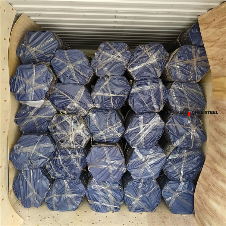 GNEE Group Steel Pipe Packing and Shipping Site