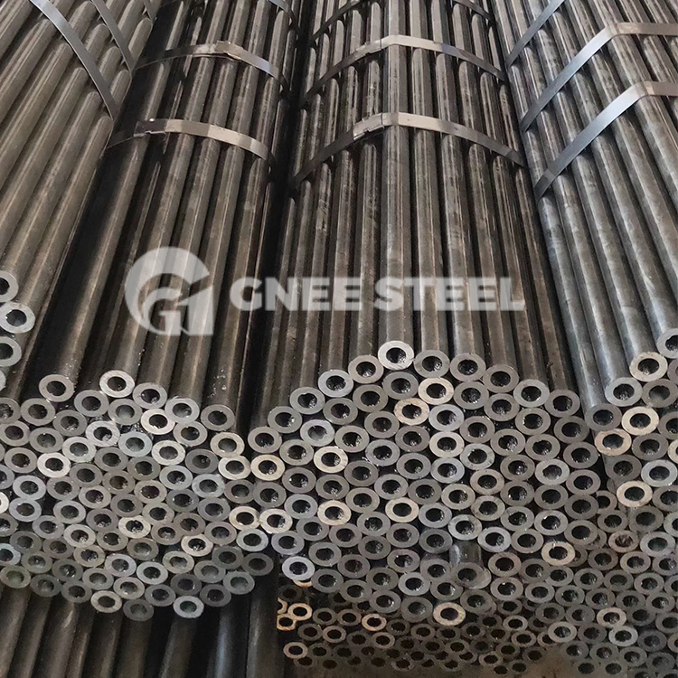 French Customer Orders 300 Tons of 20# Cold Drawn Carbon Steel Pipes