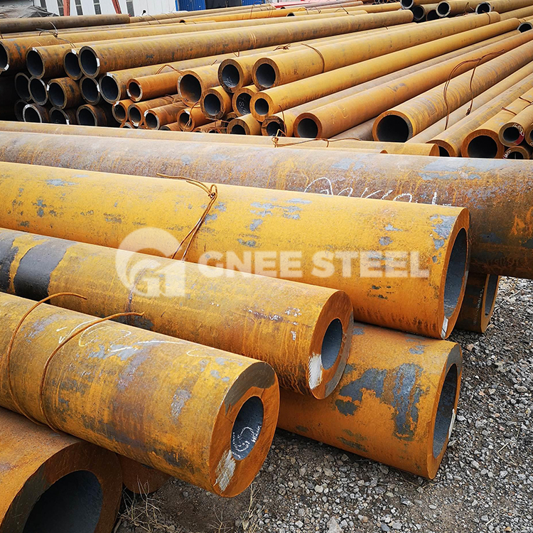 Thick-walled seamless steel pipe processing performance
