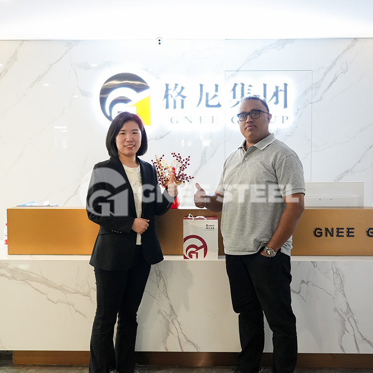 Indian customers visit GNEE Group for 8000 tons A53 GrB carbon steel pipe