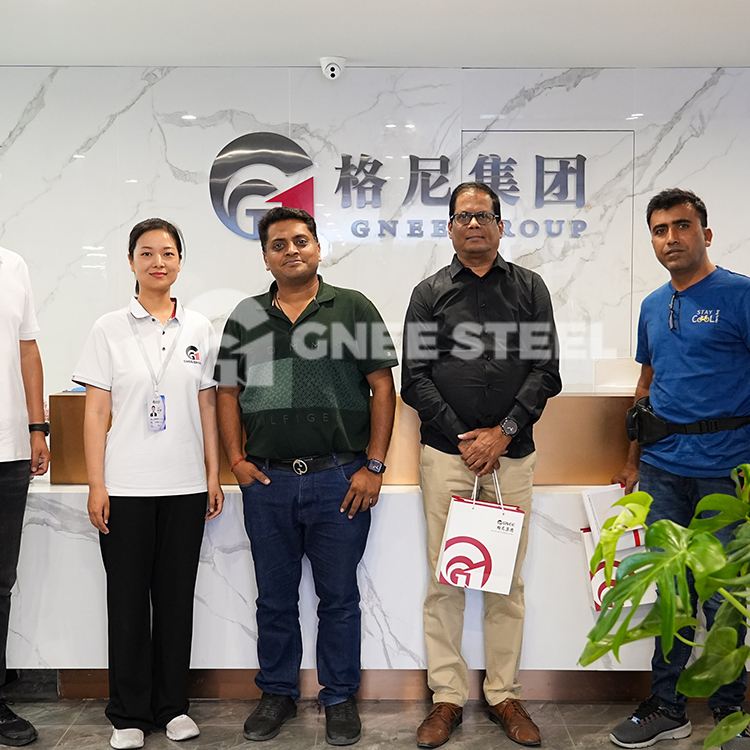 Indian Customer Visits GNEE for A519 Seamless Carbon Steel Pipe