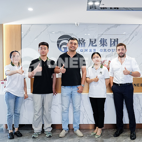 Kazakhstani clients visited the GNEE Group to purchase 300 tonnes of P235GH seamless pipes.