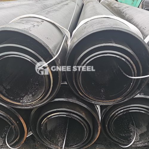 Packaging of steel pipes